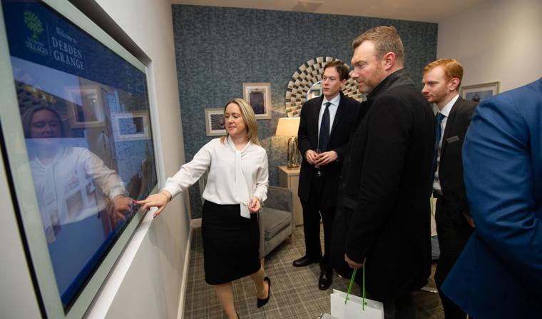 Saffron Walden Mayor Opens Debden Grange Marketing Suite 2