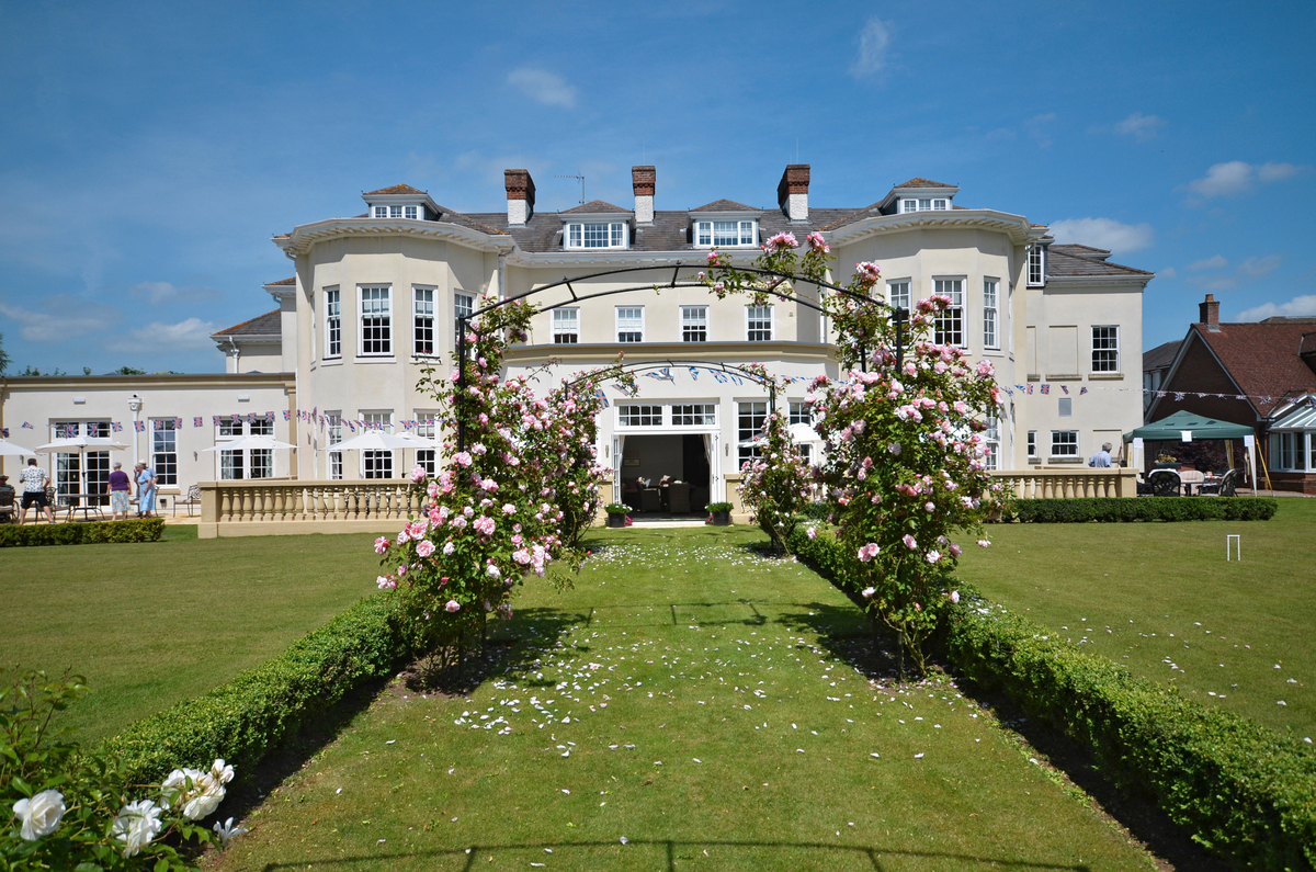 Retirement Village Warwickshire Dunchurch Lime Tree Village