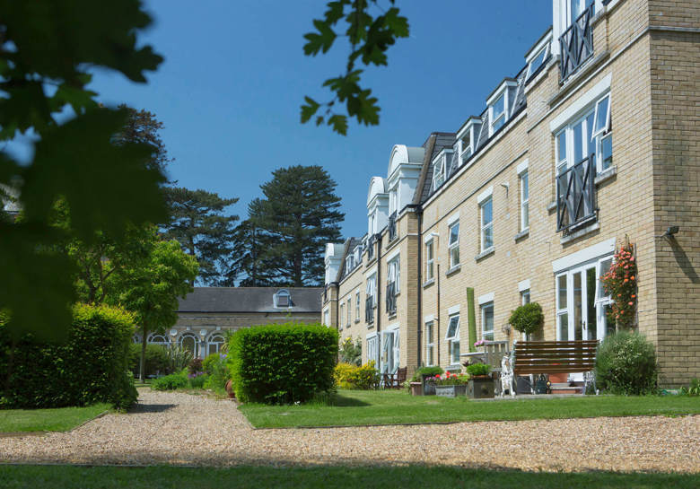 Cedars Retirement Villages In Chorleywood Outside Main Building